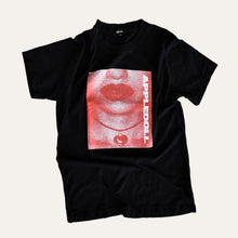 Load image into Gallery viewer, Lips Tee
