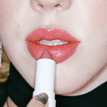 Load image into Gallery viewer, Tinted Kiss
