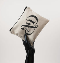 Load image into Gallery viewer, Pout Kit
